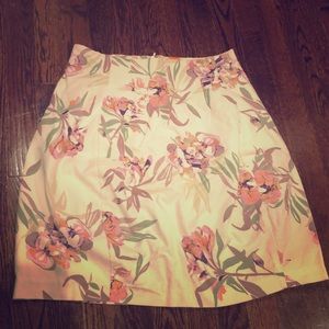 Cute flowery skirt